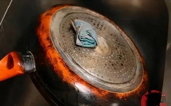 Người thông minh có 6 mẹo dọn nhà thần thánh, người hậu đậu mãi Người thông minh có 6 mẹo dọn nhà thần thánh, người hậu đậu mãi