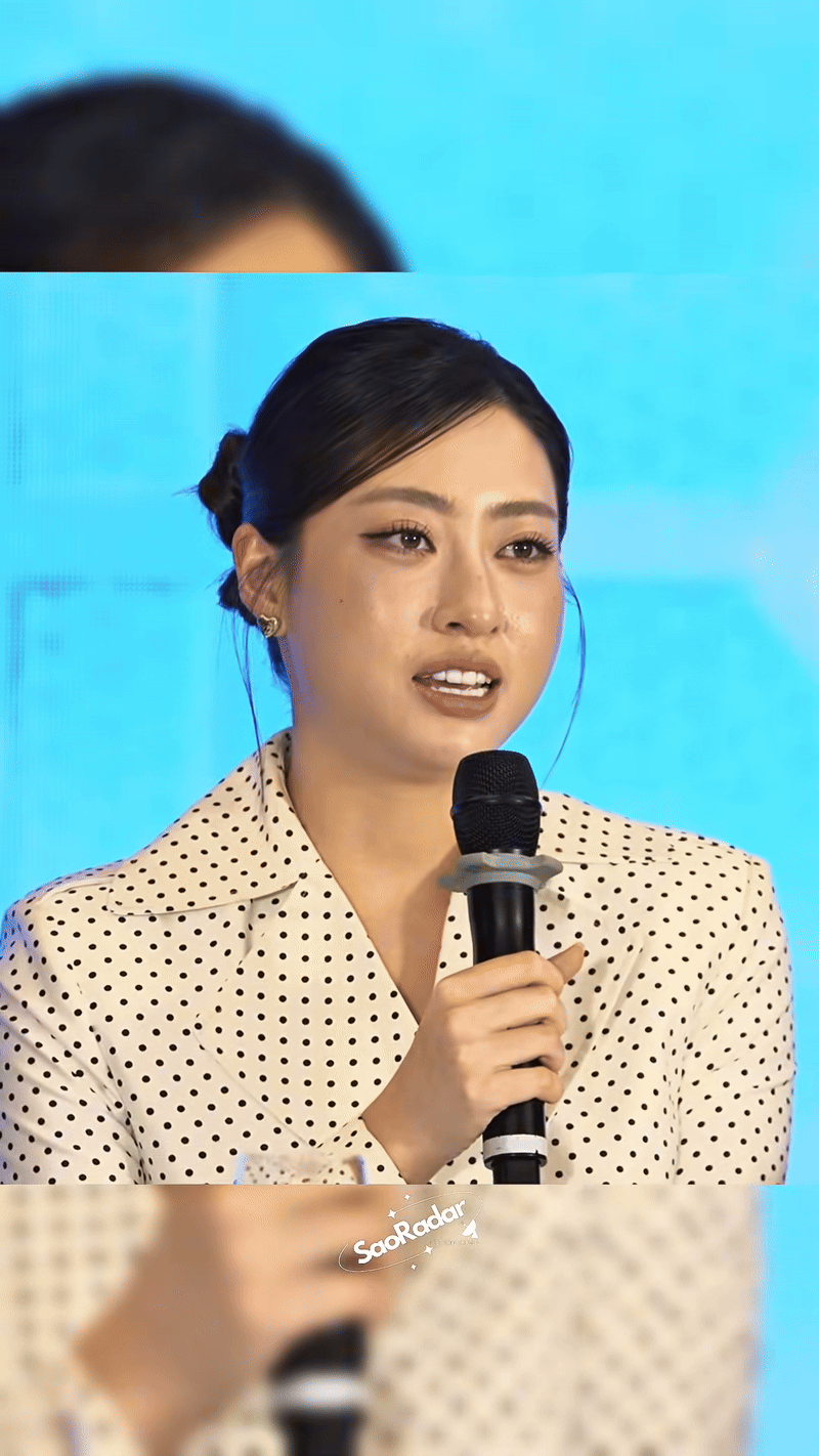 Lương Thùy Linh bị chê xuống sắc- Ảnh 1. Lương Thùy Linh bị chê xuống sắc- Ảnh 1.