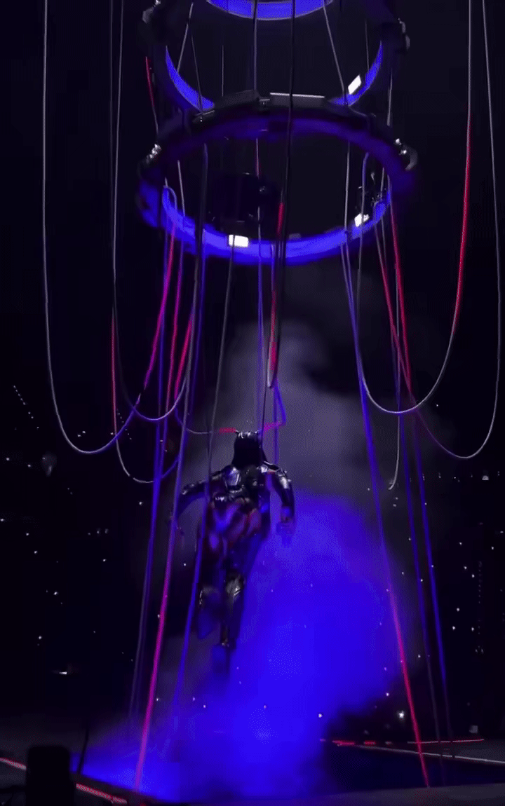 Sự giả dối của siêu sao hết thời: Thông báo cháy vé 6 concert, ngó vào trống hoác hơn nửa sân vận động- Ảnh 7.