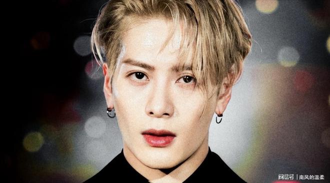 Nam ca sĩ J bị bạn thân Nam ca sĩ J bị bạn thân