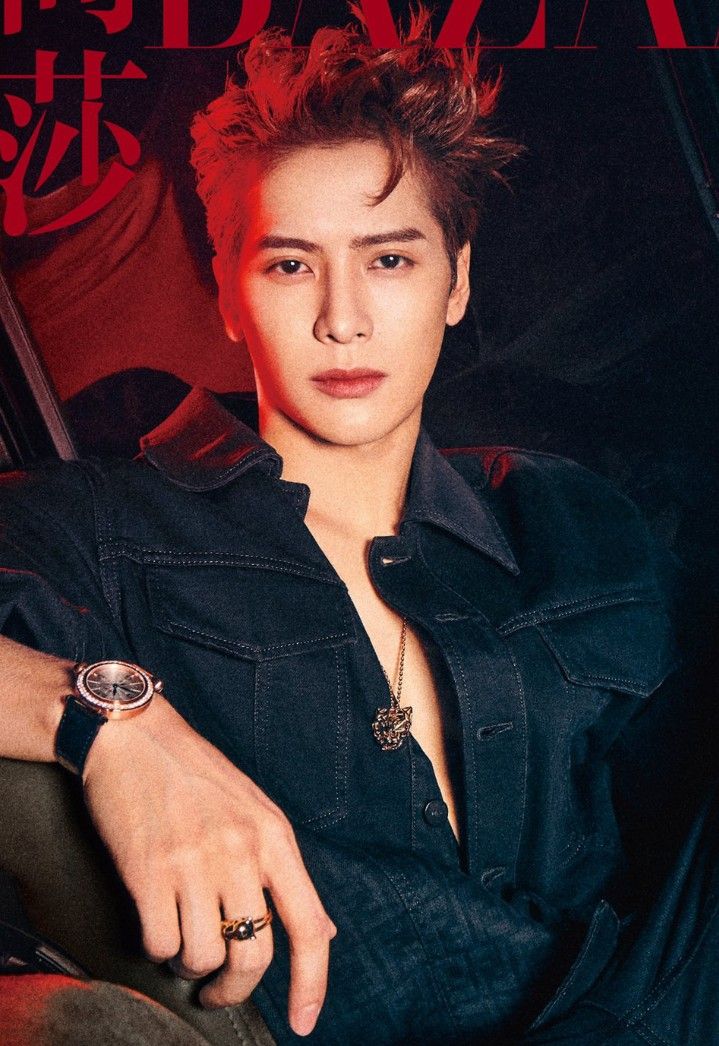 Nam ca sĩ J bị bạn thân Nam ca sĩ J bị bạn thân