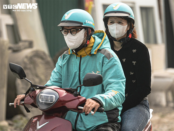 Mẹo bảo vệ đường hô hấp trong ngày Hà Nội bụi mịn dày đặc- Ảnh 2.
