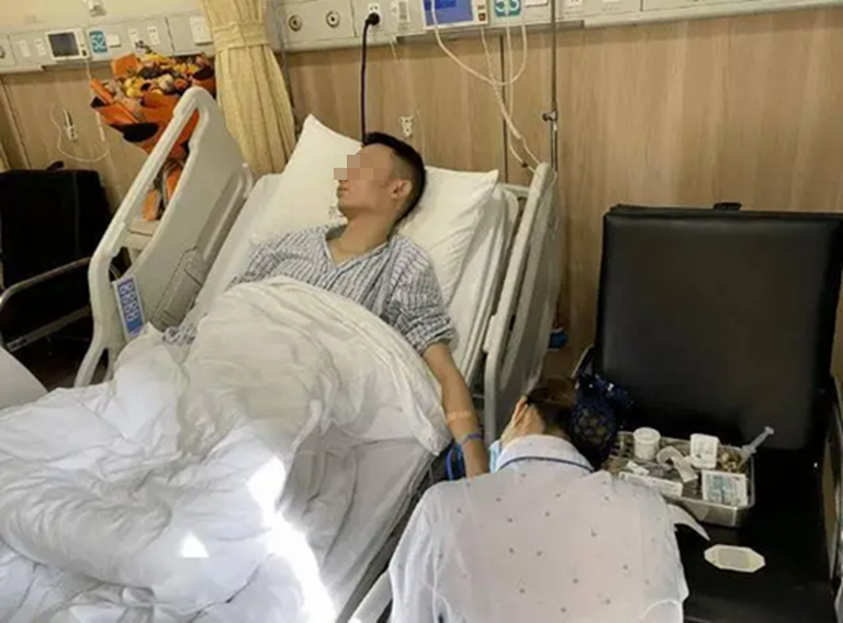 Nam thanh niên 29 tuổi mắc ung thư dạ dày vì uống gần 300 lần/năm loại nước nhiều người yêu thích- Ảnh 1.