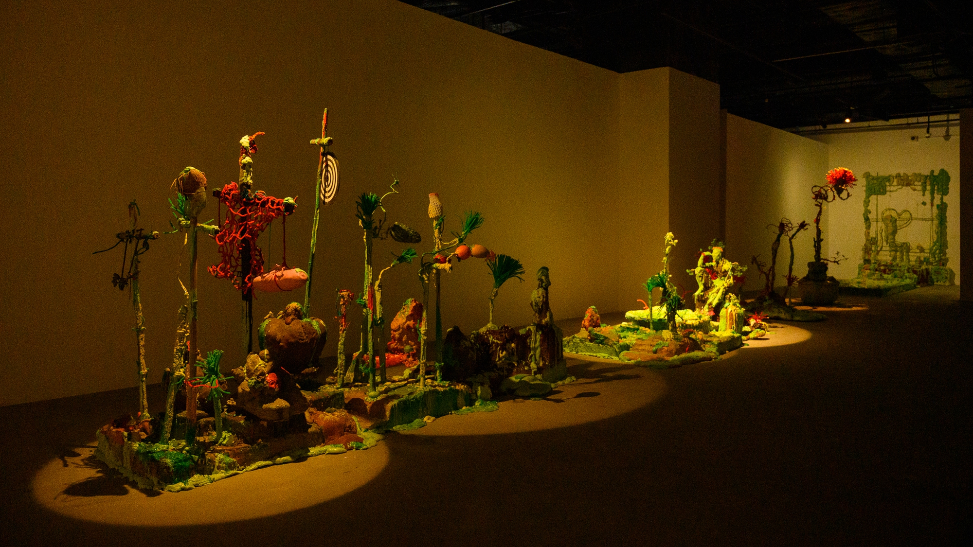 Tôi đi xem triển lãm “Tỏa V - Điểm chạm khoa học”: Từ ngơ ngác đến phấn kích, + 1 máy chữa lành!- Ảnh 4. Tôi đi xem triển lãm “Tỏa V - Điểm chạm khoa học”: Từ ngơ ngác đến phấn kích, + 1 máy chữa lành!- Ảnh 4.