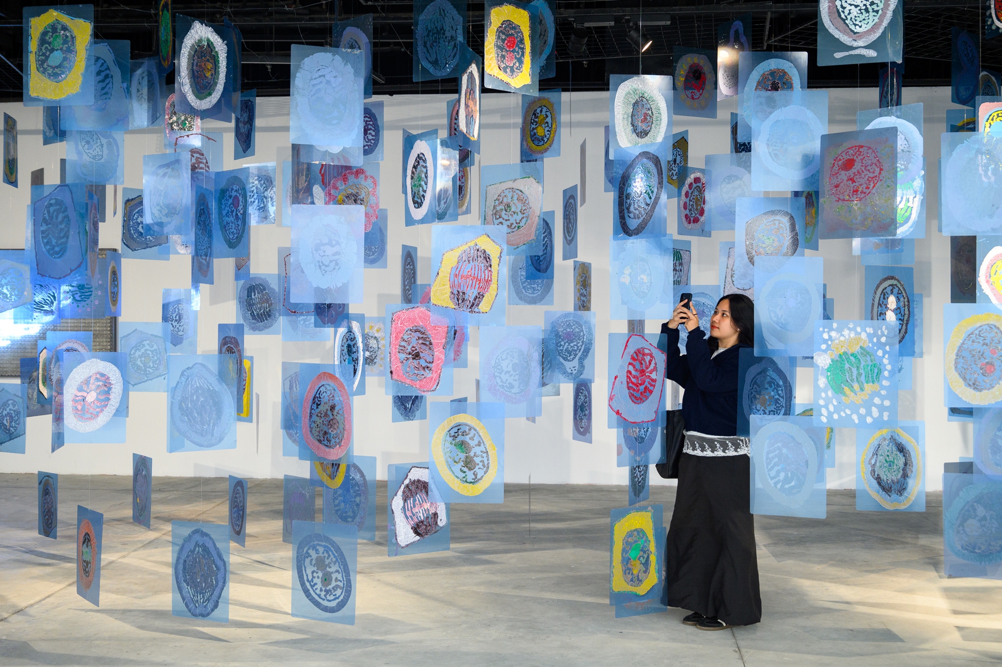 Tôi đi xem triển lãm “Tỏa V - Điểm chạm khoa học”: Từ ngơ ngác đến phấn kích, + 1 máy chữa lành!- Ảnh 16. Tôi đi xem triển lãm “Tỏa V - Điểm chạm khoa học”: Từ ngơ ngác đến phấn kích, + 1 máy chữa lành!- Ảnh 16.