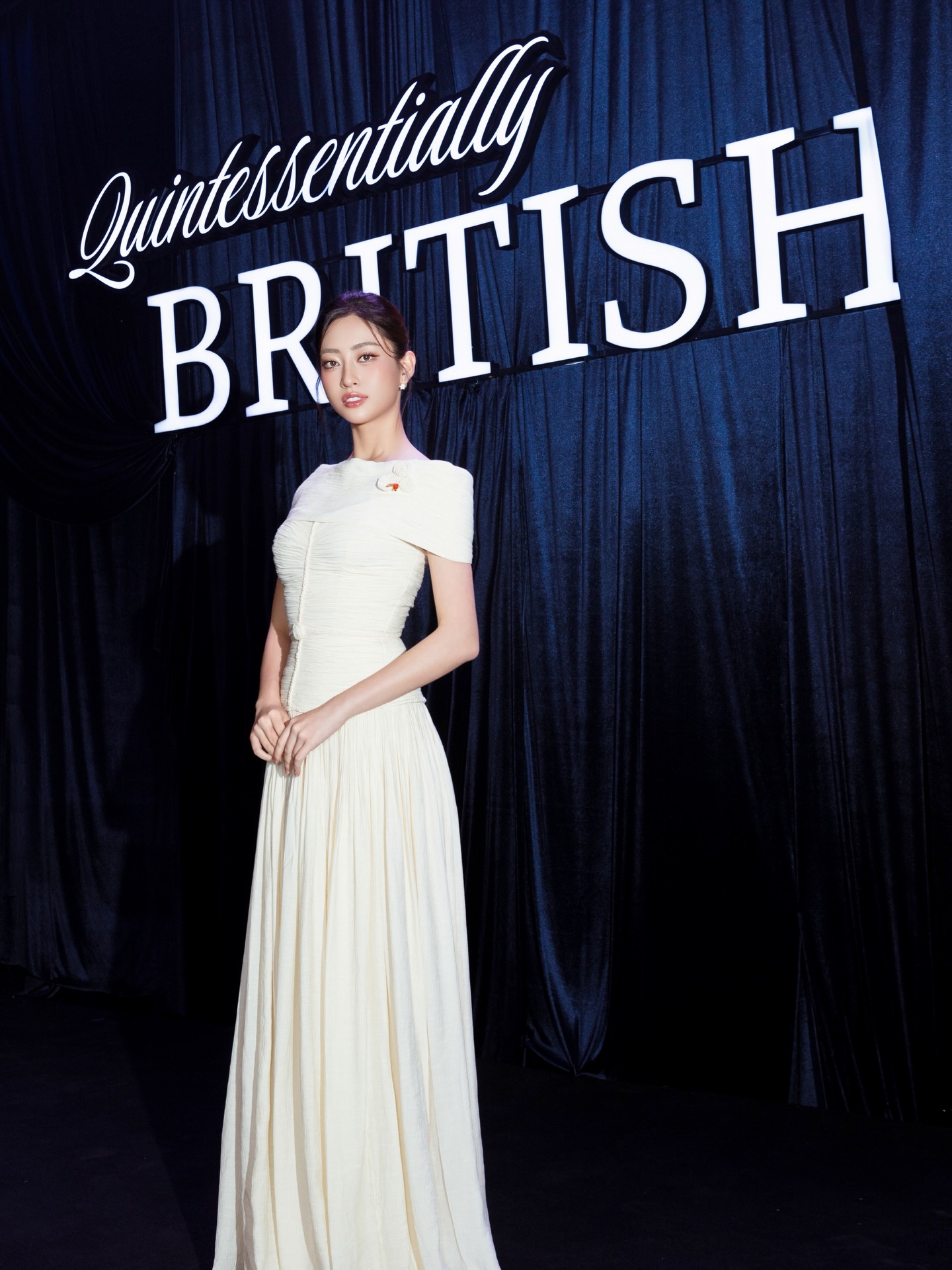 Lương Thùy Linh bị chê xuống sắc- Ảnh 8. Lương Thùy Linh bị chê xuống sắc- Ảnh 8.