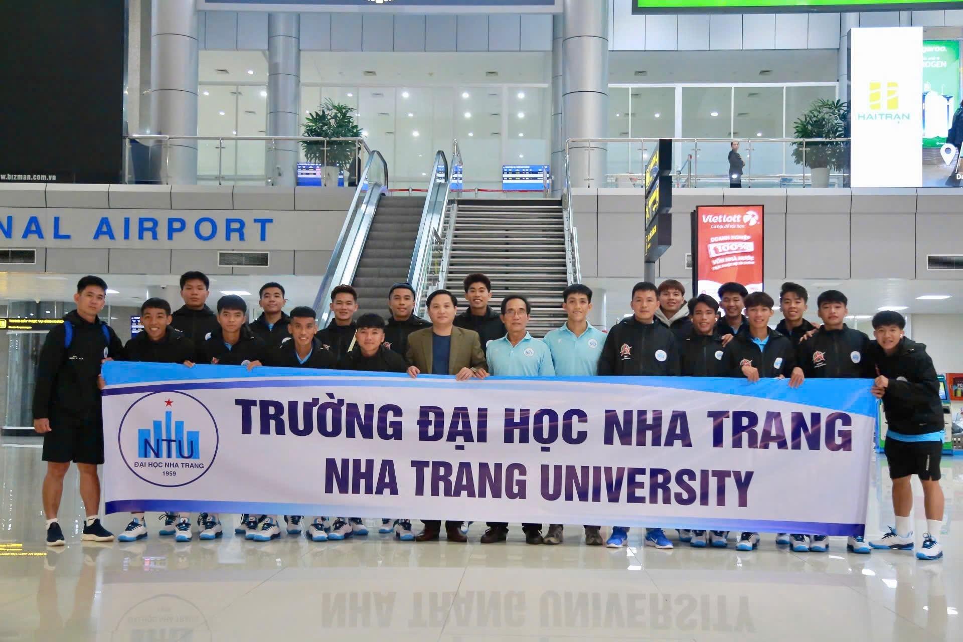 Khi bóng đá vượt khỏi tỉ số: Hành trình kiên cường của Đại học Nha Trang ở Cúp TV360 2025- Ảnh 2.