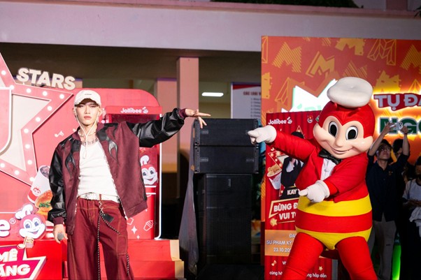 The Jolly Stars của Jollibee khép lại sau 1 năm thực hiện tại 376 trường đại học và cao đẳng- Ảnh 4.