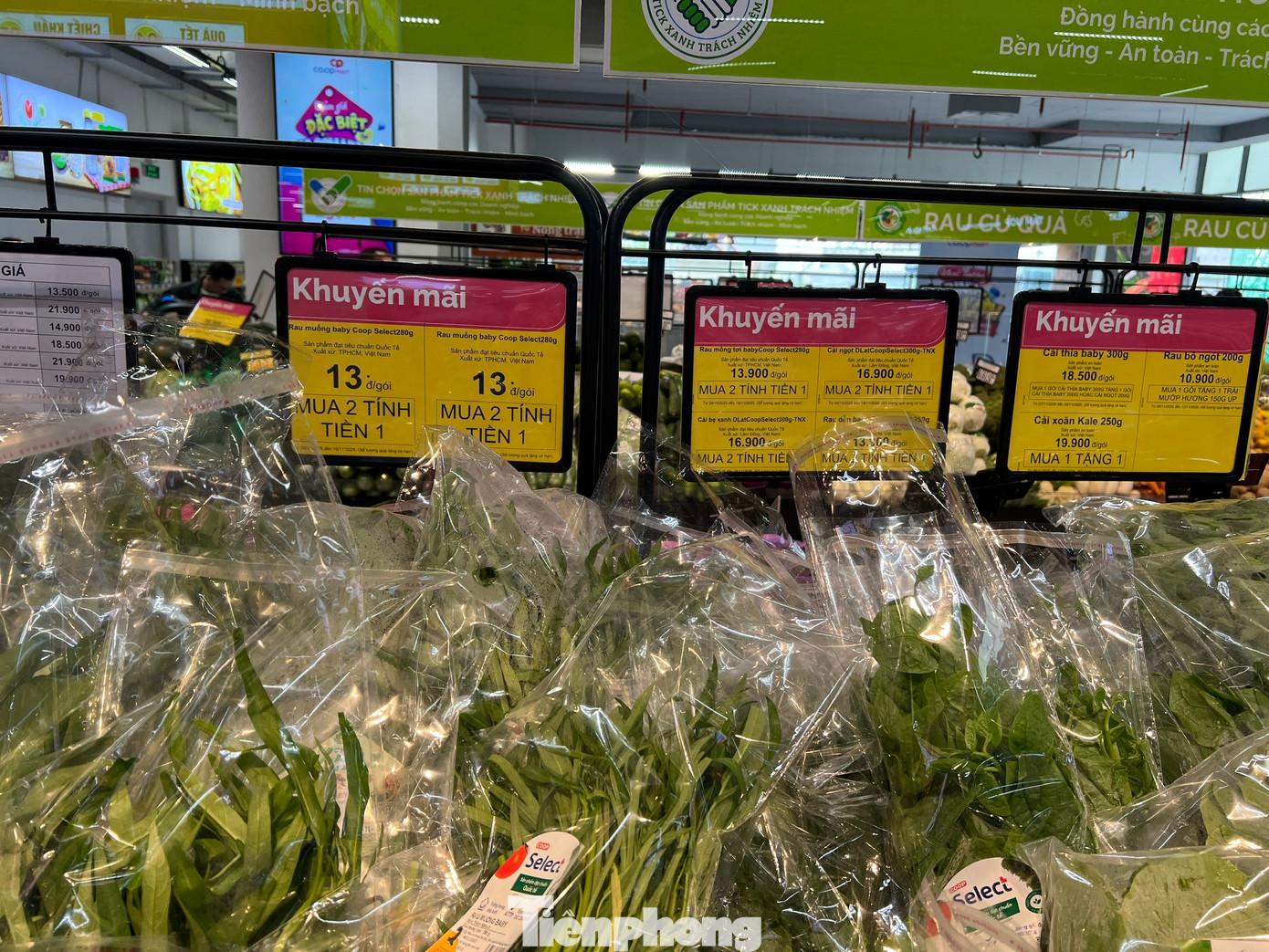 Rau trái về TPHCM tăng dần, nhiều loại chỉ 10.000 đồng/kg- Ảnh 6.