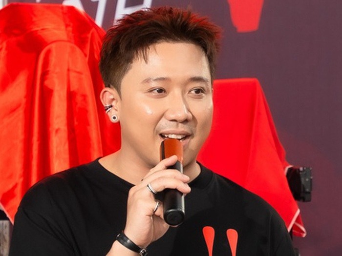 Lần đầu có mỹ nam thẳng thừng từ chối phim Tết của Trấn Thành, nhận lời sang phe "đối thủ" mới choáng- Ảnh 1. Lần đầu có mỹ nam thẳng thừng từ chối phim Tết của Trấn Thành, nhận lời sang phe "đối thủ" mới choáng- Ảnh 1.