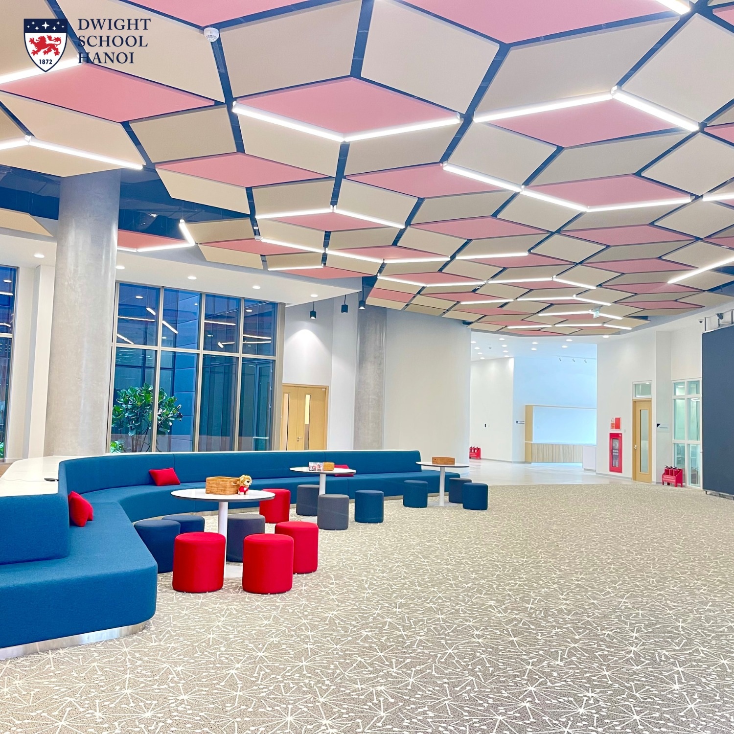 Trường học duy nhất ở Việt Nam hợp tác với Manchester City gây xôn xao với mức học phí bằng gần 7 cây vàng: Khuôn viên rộng hơn 40.000m2, thuộc khu đô thị nghìn tỷ của Hà Nội- Ảnh 5.