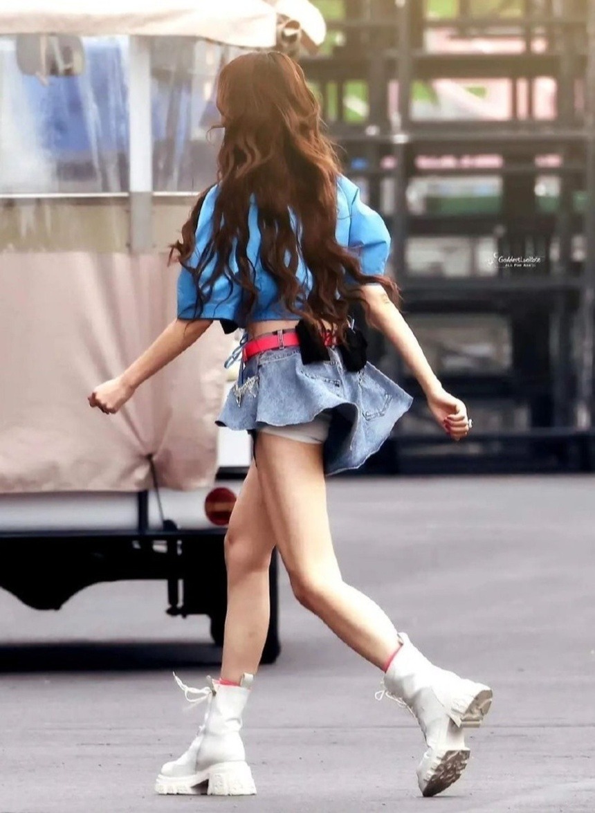 Á hậu làm nhân tình cho đại gia hơn 20 tuổi nay nhan sắc tàn tạ, hốc hác không thể tin- Ảnh 4.