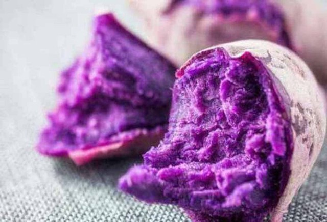 Kh&ocirc;ng phải thuốc bổ, đ&acirc;y mới l&agrave; 4 thực phẩm gi&uacute;p chống l&atilde;o h&oacute;a tự nhi&ecirc;n v&agrave;o m&ugrave;a đ&ocirc;ng- Ảnh 4.