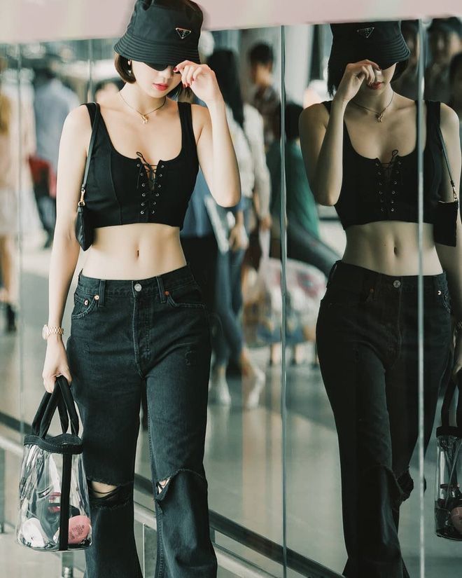 Ngọc Trinh đi đầu trend Ngọc Trinh đi đầu trend