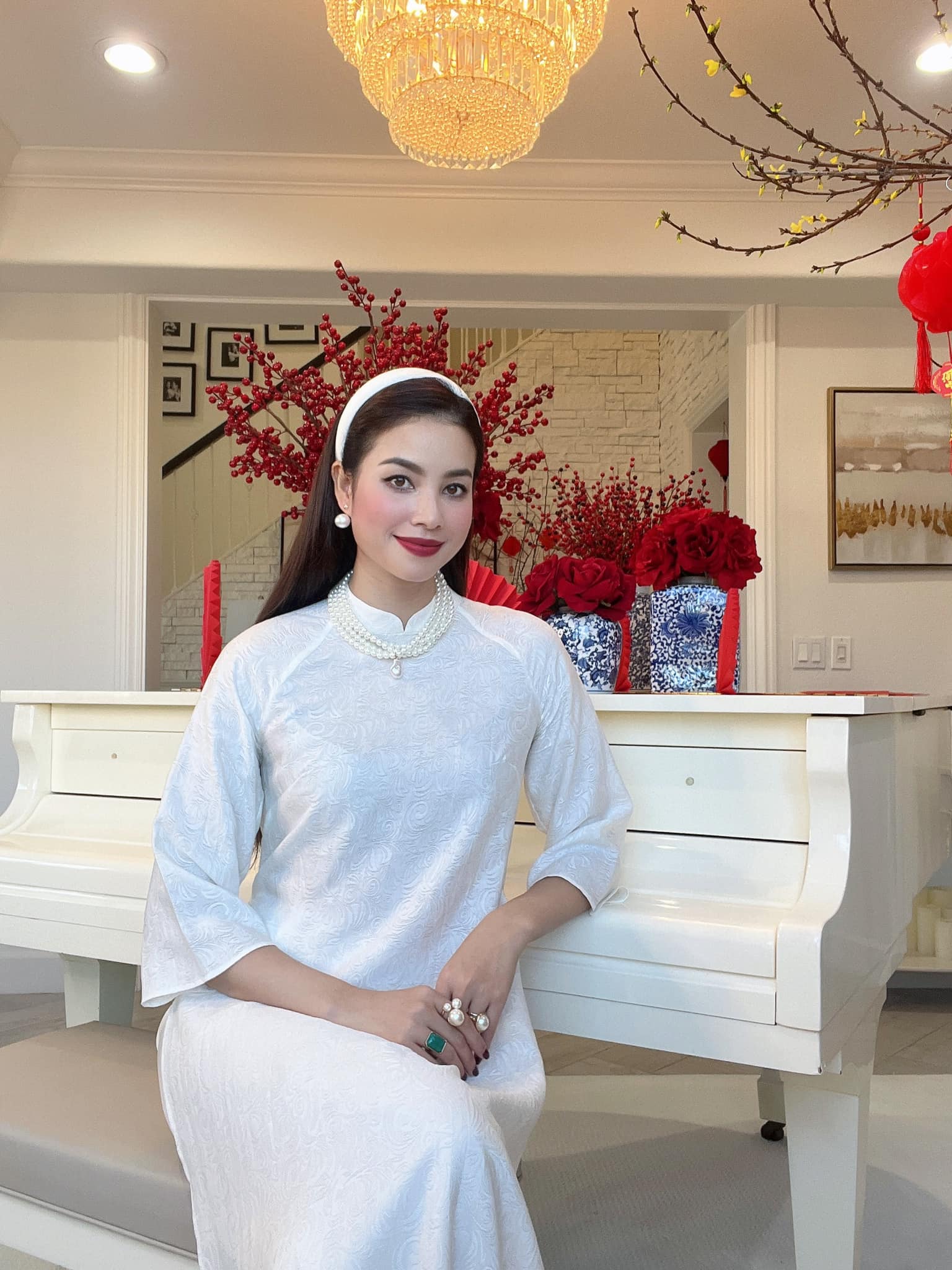 Hoa hậu Phạm Hương x&oacute;a ảnh chụp chung với chồng đại gia?- Ảnh 6.