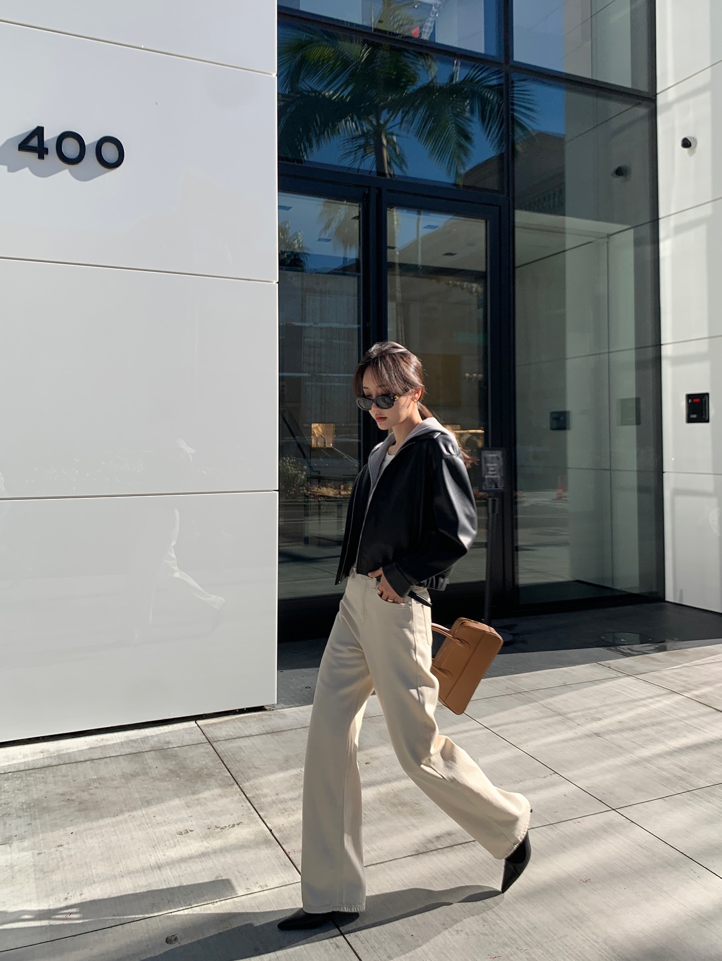 Giờ đừng ai sắm boots, đ&acirc;y mới l&agrave; 5 mẫu gi&agrave;y phải c&oacute; để s&agrave;nh điệu suốt 4 m&ugrave;a- Ảnh 7.