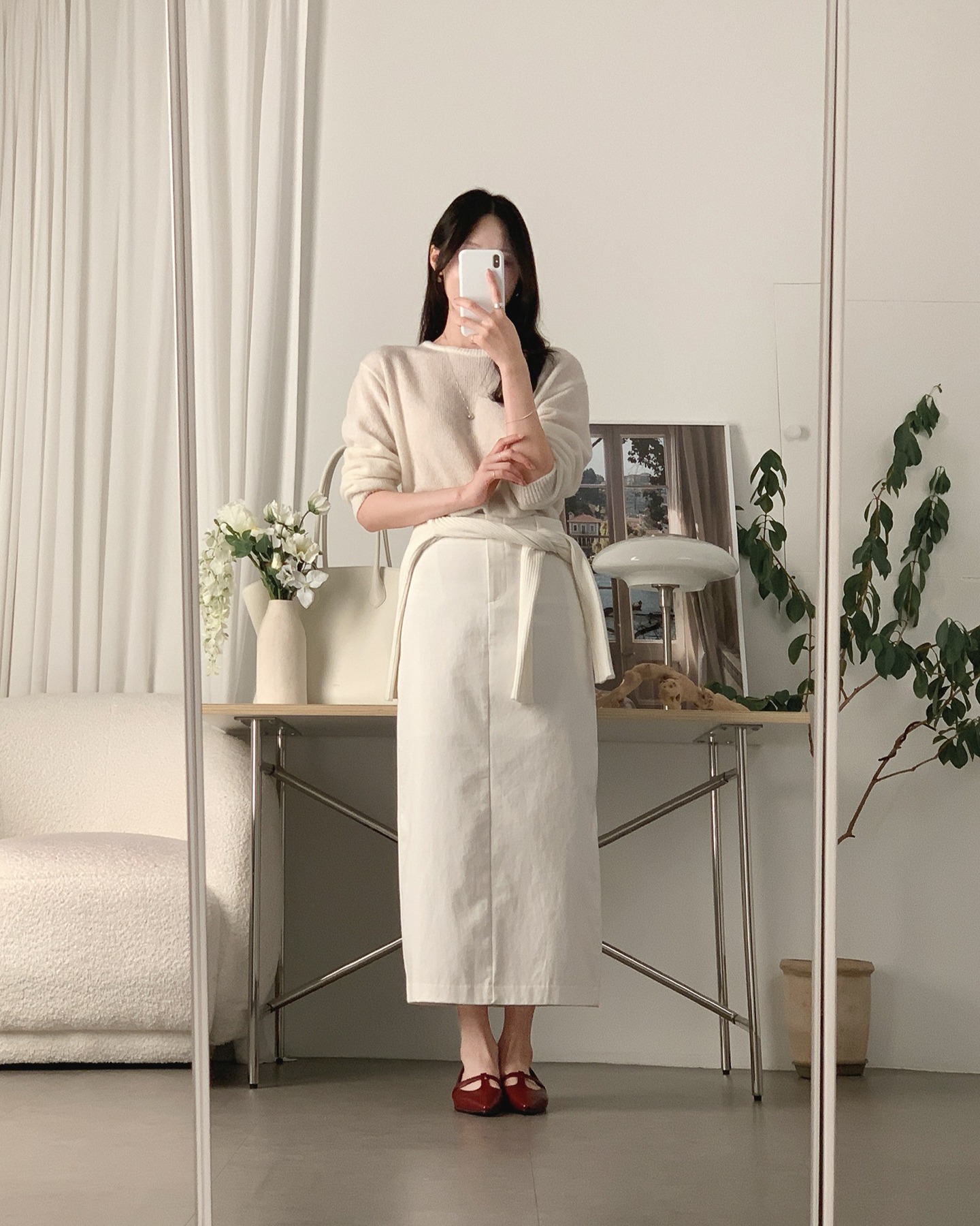 5 c&ocirc;ng thức t&ocirc;n d&aacute;ng tối ưu khi đi gi&agrave;y bệt, biết hết l&agrave; kh&ocirc;ng muốn đi gi&agrave;y cao g&oacute;t nữa- Ảnh 2.