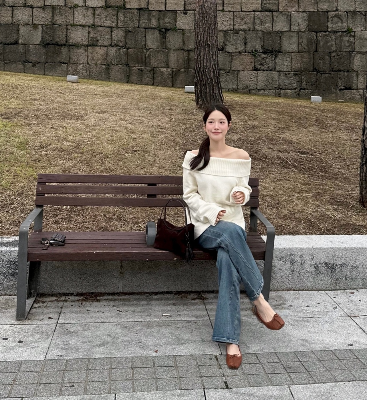 Giờ đừng ai sắm boots, đ&acirc;y mới l&agrave; 5 mẫu gi&agrave;y phải c&oacute; để s&agrave;nh điệu suốt 4 m&ugrave;a- Ảnh 3.