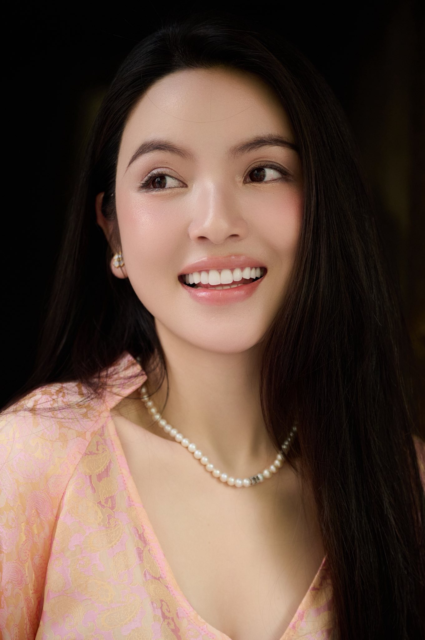 Vợ Quang Hải tung bộ ảnh Vợ Quang Hải tung bộ ảnh