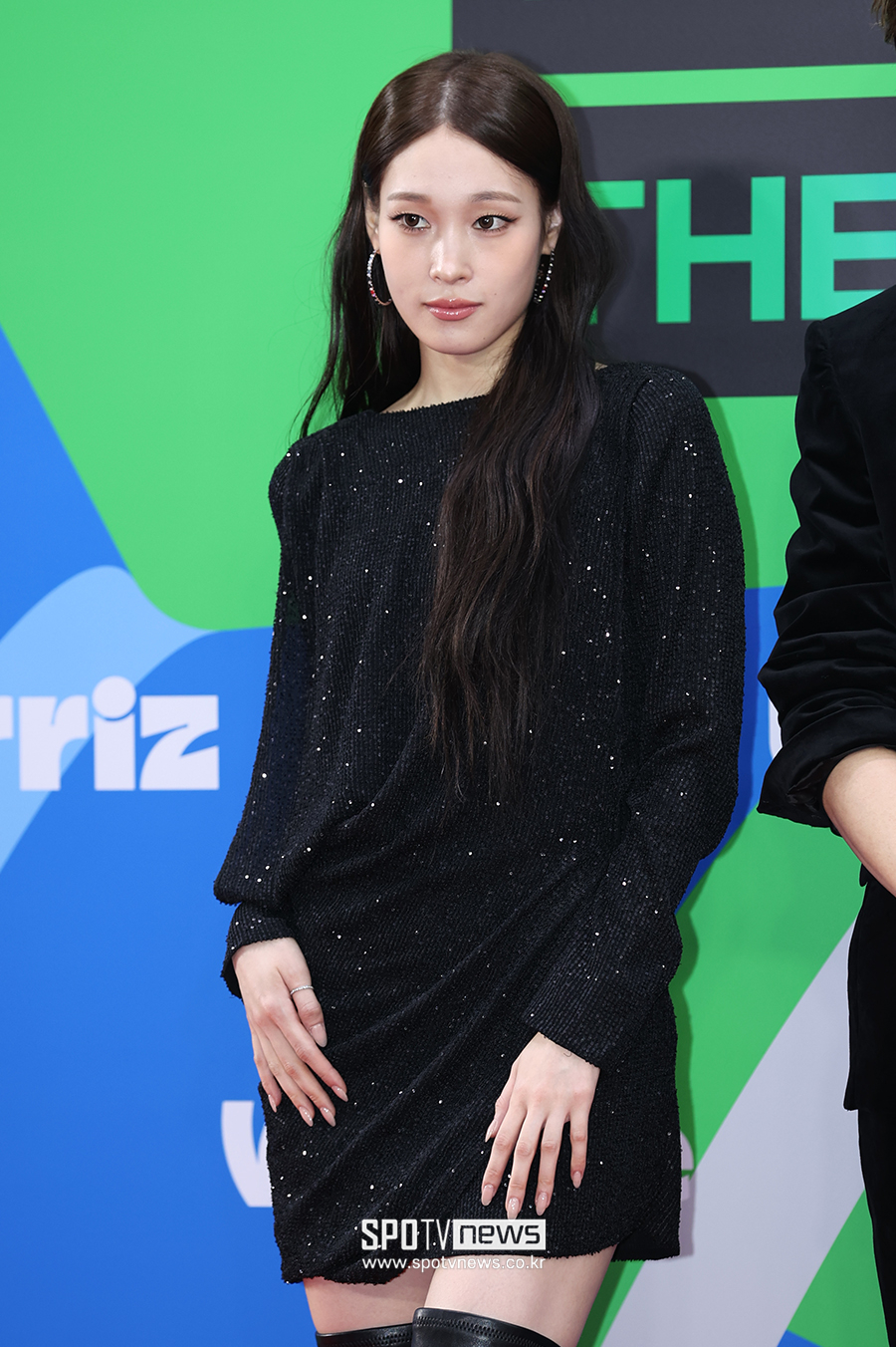 Thảm đỏ MMA 2025: Jennie h&oacute;a &ldquo;nữ ho&agrave;ng&rdquo; đụng mặt t&igrave;nh cũ GD - Kai, Winter (aespa) lộ diện sau ồn &agrave;o hẹn h&ograve; Jungkook- Ảnh 30.