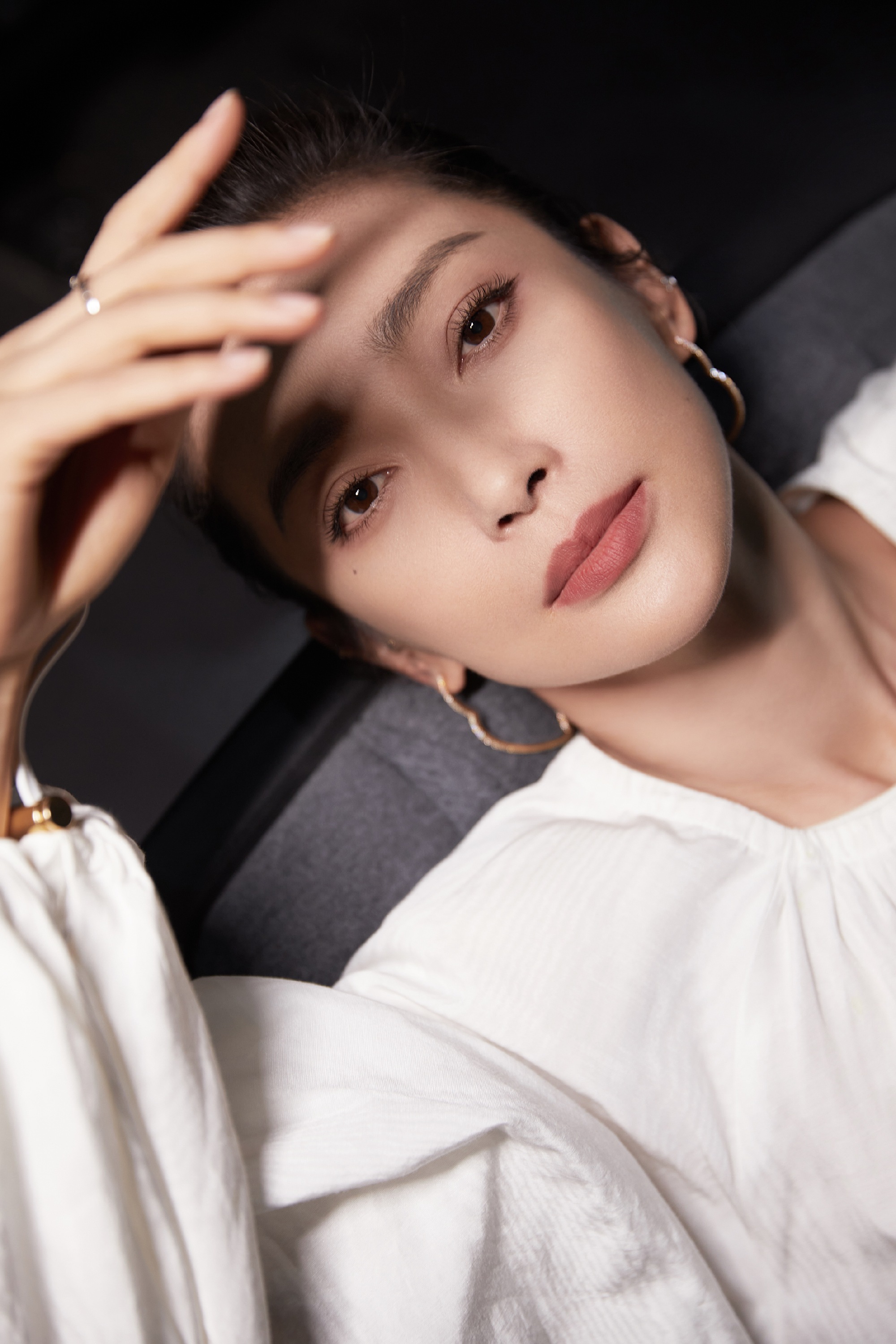 Kh&ocirc;ng ai d&aacute;m cưới mỹ nh&acirc;n ngh&igrave;n tỉ n&agrave;y: Nghe &ldquo;giai thoại&rdquo; đuổi 20 người gi&uacute;p việc m&agrave; to&aacute;t mồ h&ocirc;i- Ảnh 4.