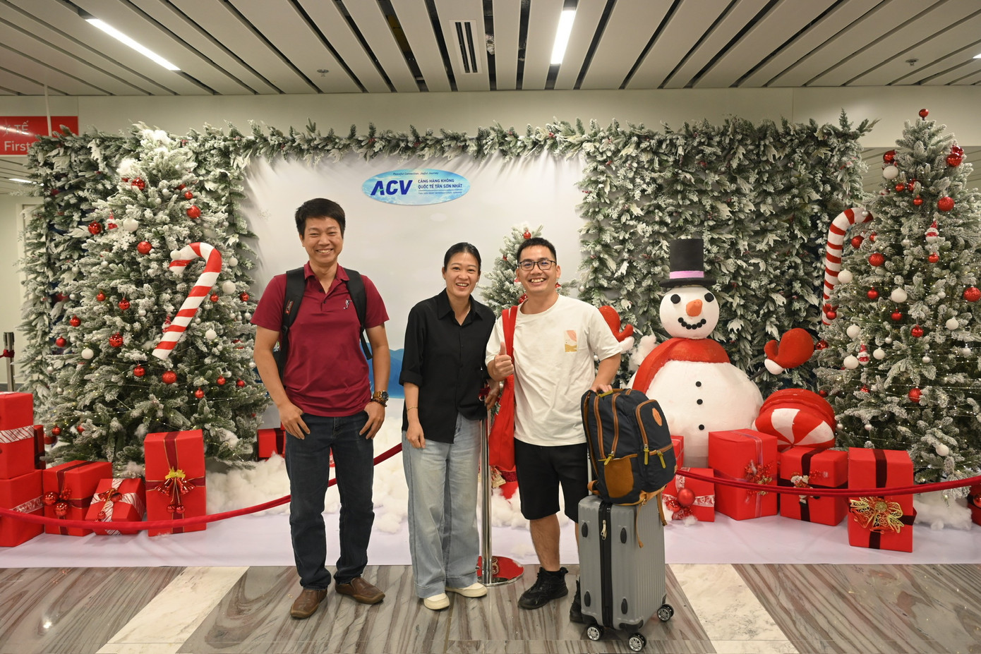 Điểm check-in mới toanh m&ugrave;a Gi&aacute;ng sinh ở nh&agrave; ga hiện đại nhất Việt Nam- Ảnh 10.