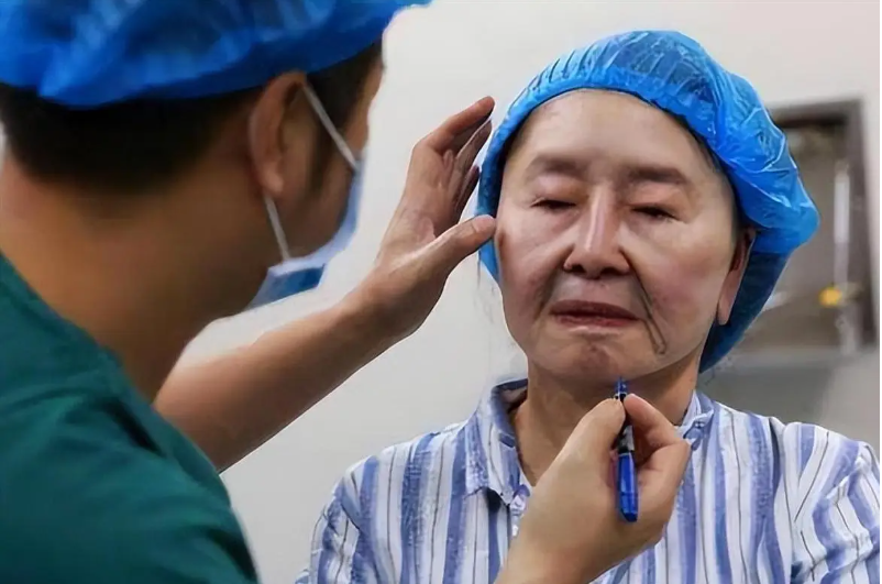 C&ocirc; g&aacute;i 28 tuổi bỗng 