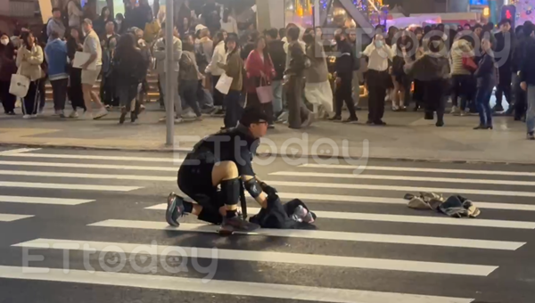 Chân dung hung thủ 27 tuổi gây ra vụ tấn công kinh hoàng tại Đài Loan (Trung Quốc)- Ảnh 1. Chân dung hung thủ 27 tuổi gây ra vụ tấn công kinh hoàng tại Đài Loan (Trung Quốc)- Ảnh 1.