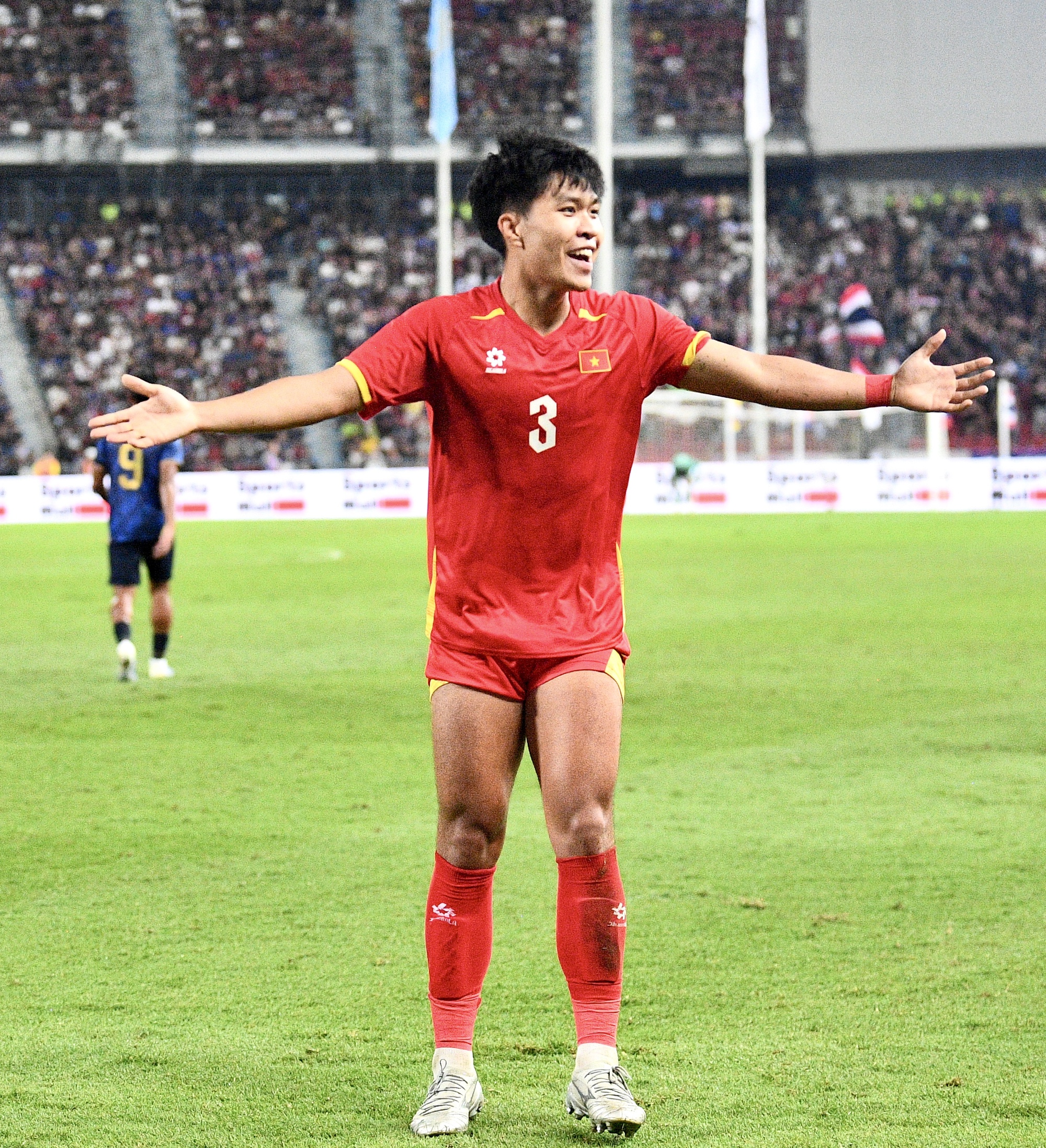 Tuyển thủ U22 Việt Nam g&acirc;y sốt v&igrave; 