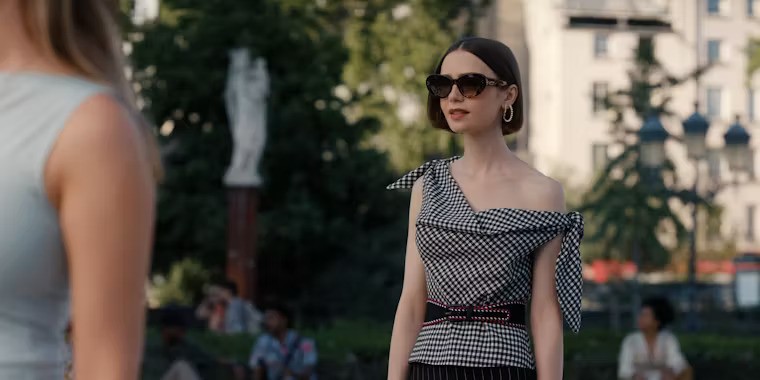 Ai gh&eacute;t cứ gh&eacute;t, mỹ nh&acirc;n n&agrave;y vẫn l&agrave; &ldquo;b&agrave; ho&agrave;ng thời trang&rdquo;: Visual đẹp sang tới n&oacute;c, ngay cả anti fan cũng kh&ocirc;ng d&aacute;m ch&ecirc;- Ảnh 10.