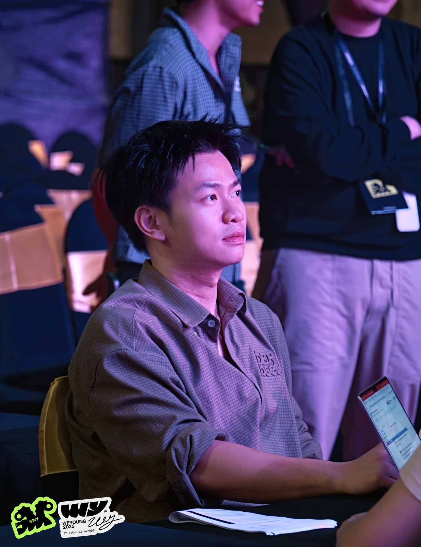 Tư liệu qu&yacute;: Ninh Anh B&ugrave;i &ldquo;tập sự MC&rdquo; dưới sự k&egrave;m cặp của Kh&aacute;nh Vy tại tổng duyệt gala WeYoung 2025- Ảnh 3.