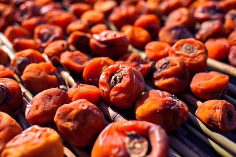 M&ugrave;a đ&ocirc;ng ăn c&aacute; nhớ tr&aacute;nh xa 3 thực phẩm n&agrave;y, bổ đ&acirc;u chưa thấy chỉ thấy độc hại- Ảnh 1.