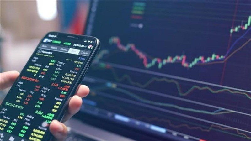 Người đ&agrave;n &ocirc;ng ở H&agrave; Nội bị lừa hơn 3 tỷ đồng đầu tư v&agrave;o &lsquo;s&agrave;n giao dịch Mỹ&rsquo;- Ảnh 1.