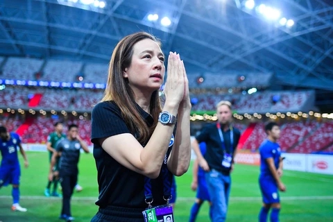Giấc mơ "c&uacute; ăn bốn" của Madam Pang trở th&agrave;nh &aacute;c mộng, b&oacute;ng đ&aacute; Th&aacute;i Lan trắng tay to&agrave;n tập ở SEA Games- Ảnh 1.