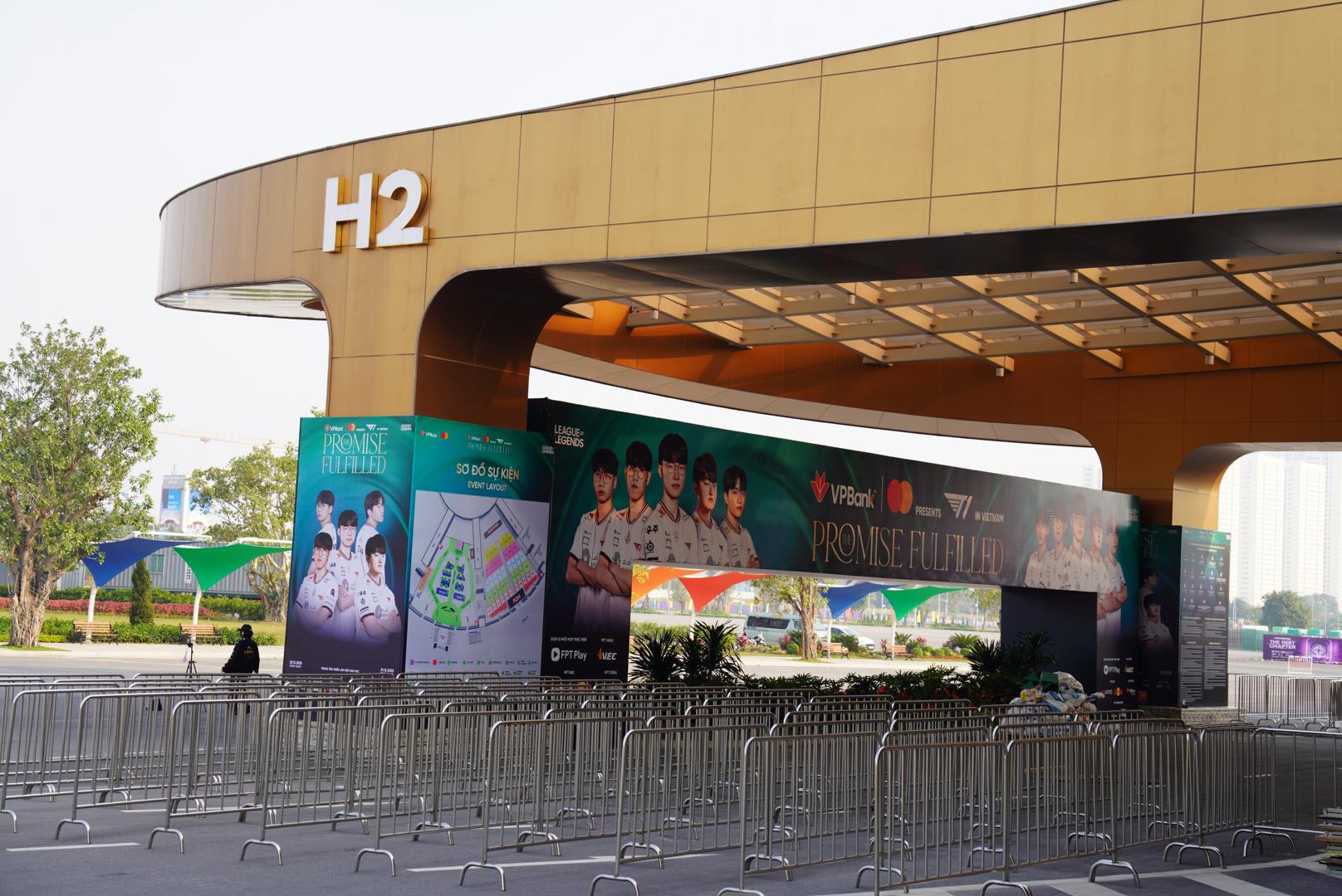 Những đặc quyền chưa từng c&oacute; T1 d&agrave;nh cho fan Li&ecirc;n Minh Huyền Thoại Việt- Ảnh 9.