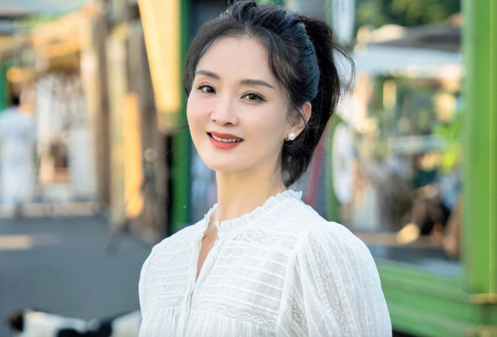 Mỹ nh&acirc;n đẹp nhất Ho&agrave;n Ch&acirc;u C&aacute;ch C&aacute;ch bỏ showbiz cưới đại gia giờ ra sao?- Ảnh 3.