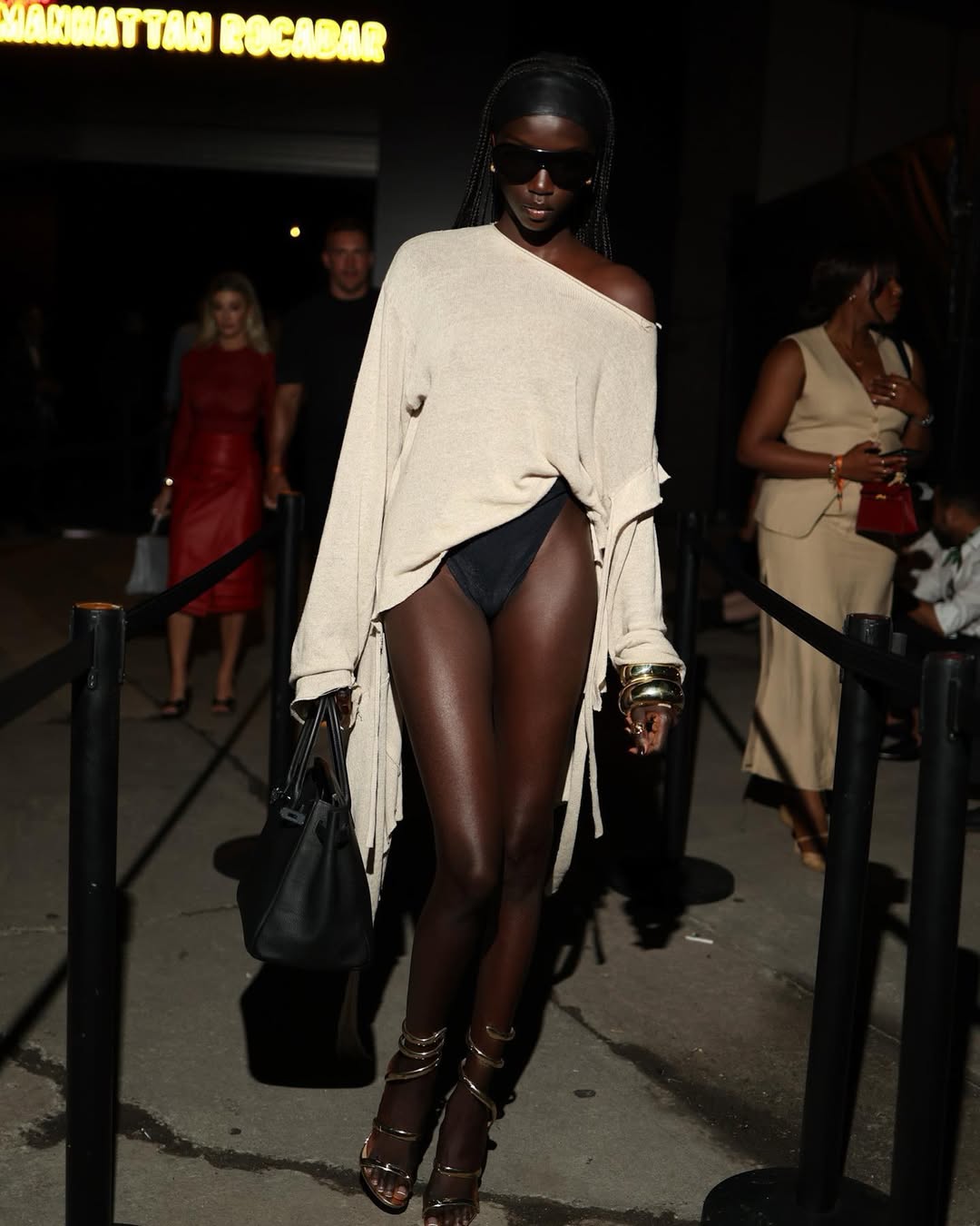 &ldquo;Ngọc trai đen&rdquo; của l&agrave;ng mẫu bệnh nặng- Ảnh 9.