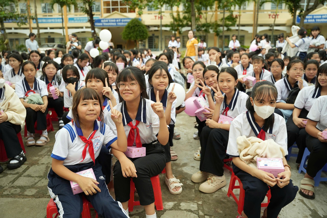 Hơn 8.000 nữ sinh được trang bị kỹ năng sức khỏe sinh sản, ph&ograve;ng chống x&acirc;m hại- Ảnh 8.