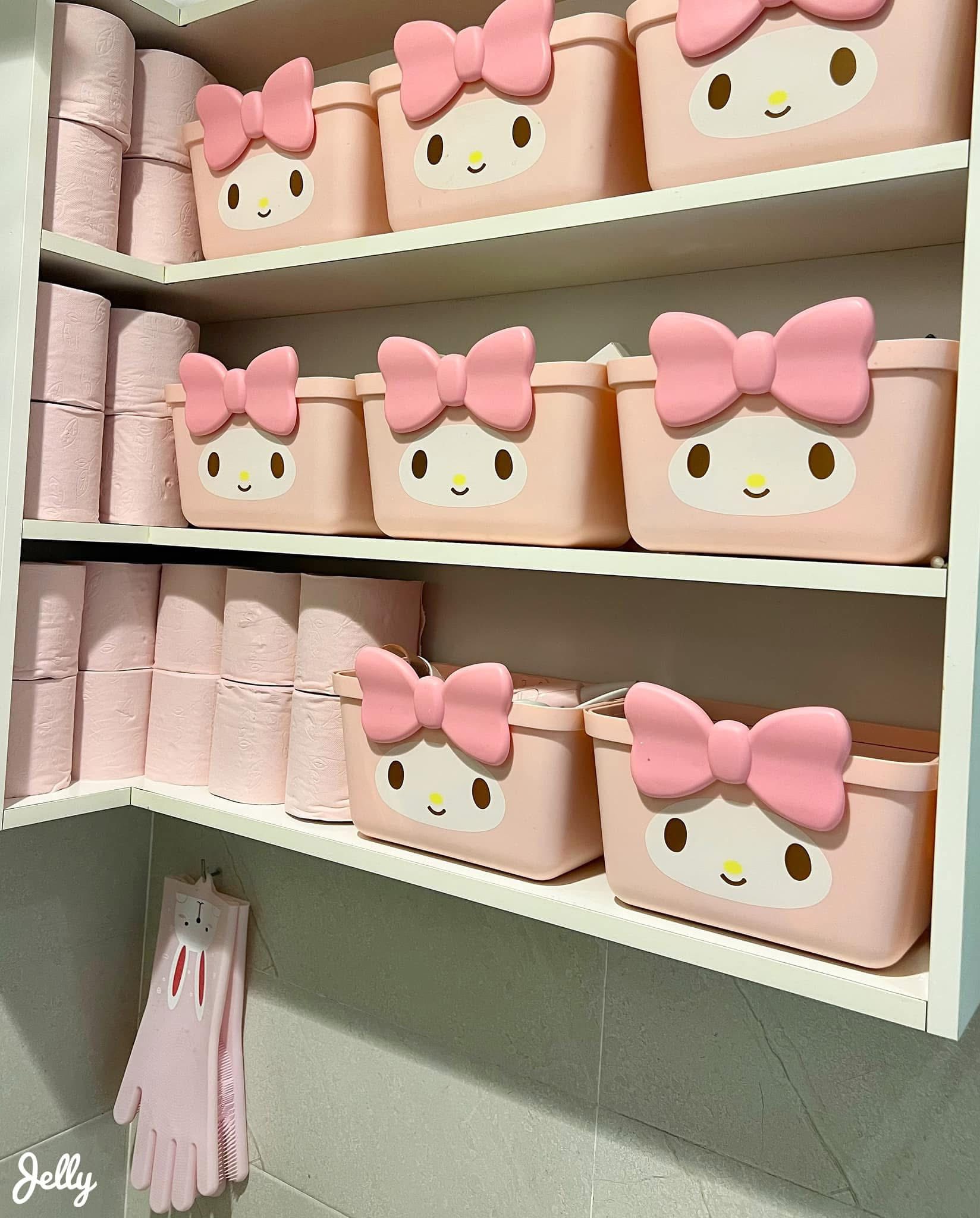 Mới 8 th&aacute;ng tuổi m&agrave; b&eacute; g&aacute;i n&agrave;y đ&atilde; sở hữu căn bếp full m&agrave;u hồng, hội mẹ bỉm xu&yacute;t xoa "c&ocirc;ng ch&uacute;a trong truyện cổ t&iacute;ch cũng chỉ đến thế l&agrave; c&ugrave;ng"- Ảnh 16.