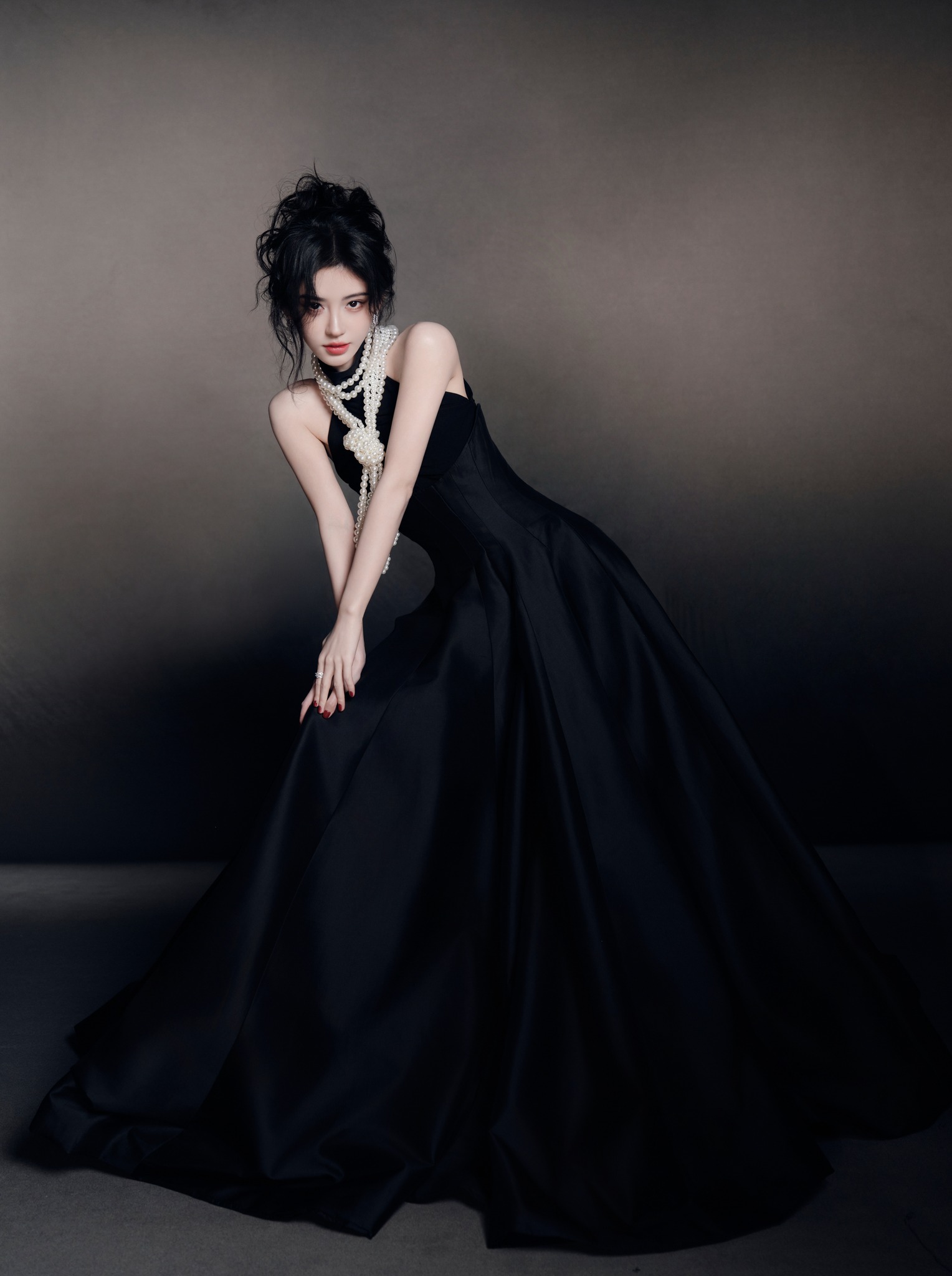 Ch&ecirc; ai th&igrave; ch&ecirc; chứ ch&ecirc; mỹ nh&acirc;n n&agrave;y l&agrave; dở: Đẹp đến đi&ecirc;n đảo ch&uacute;ng sinh, cả thế giới phải tương tư- Ảnh 5.