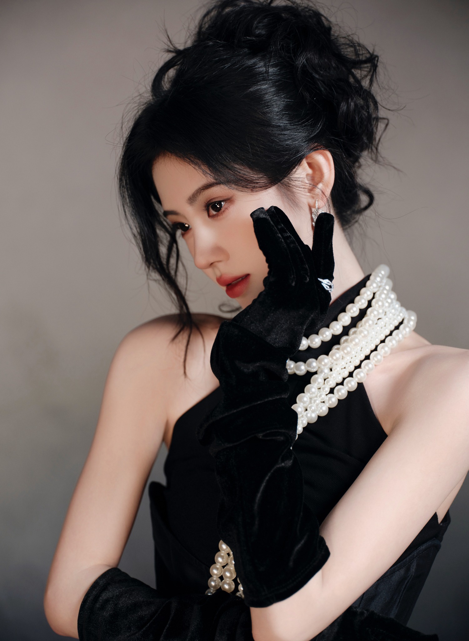 Ch&ecirc; ai th&igrave; ch&ecirc; chứ ch&ecirc; mỹ nh&acirc;n n&agrave;y l&agrave; dở: Đẹp đến đi&ecirc;n đảo ch&uacute;ng sinh, cả thế giới phải tương tư- Ảnh 3.