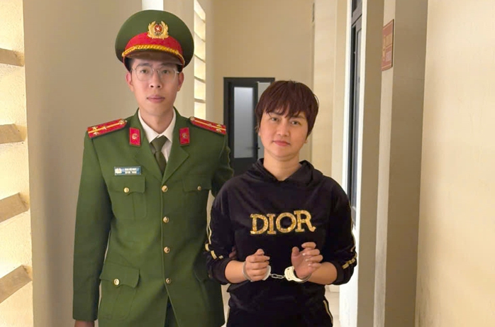 Vụ người phụ nữ "đ&atilde; chết" 5 năm bỗng trở về: L&ecirc;n kịch bản "giả chết" trục lợi gần 1,3 tỉ đồng- Ảnh 3.