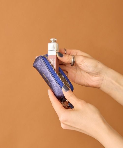 Phụ nữ 40+ n&ecirc;n bỏ 7 m&oacute;n n&agrave;y khỏi t&uacute;i x&aacute;ch - nhiều người đ&atilde; thử v&agrave; bất ngờ v&igrave; kết quả- Ảnh 3.