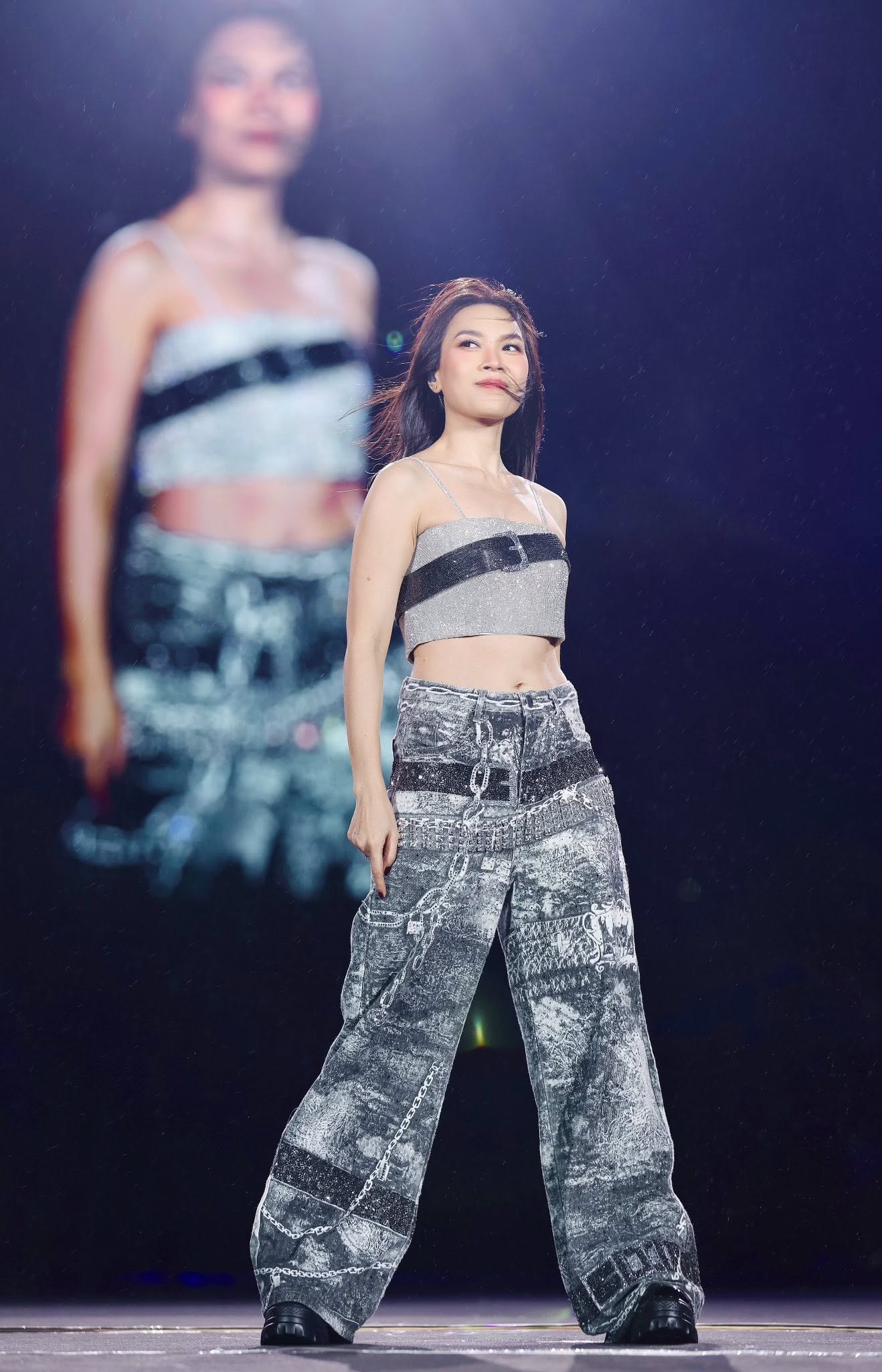 B&iacute; quyết gi&uacute;p Mỹ T&acirc;m "đ&aacute;nh bay" mỡ thừa, tuổi 44 khoe v&oacute;c d&aacute;ng đẹp m&atilde;n nh&atilde;n- Ảnh 3.