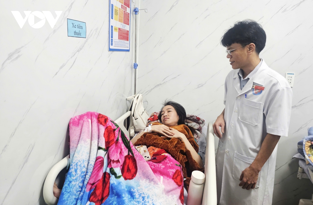 Ngộ độc b&aacute;nh m&igrave; Hồng V&acirc;n khiến 203 người nhập viện, Sở Y tế tỉnh c&ocirc;ng bố nguy&ecirc;n nh&acirc;n- Ảnh 1.