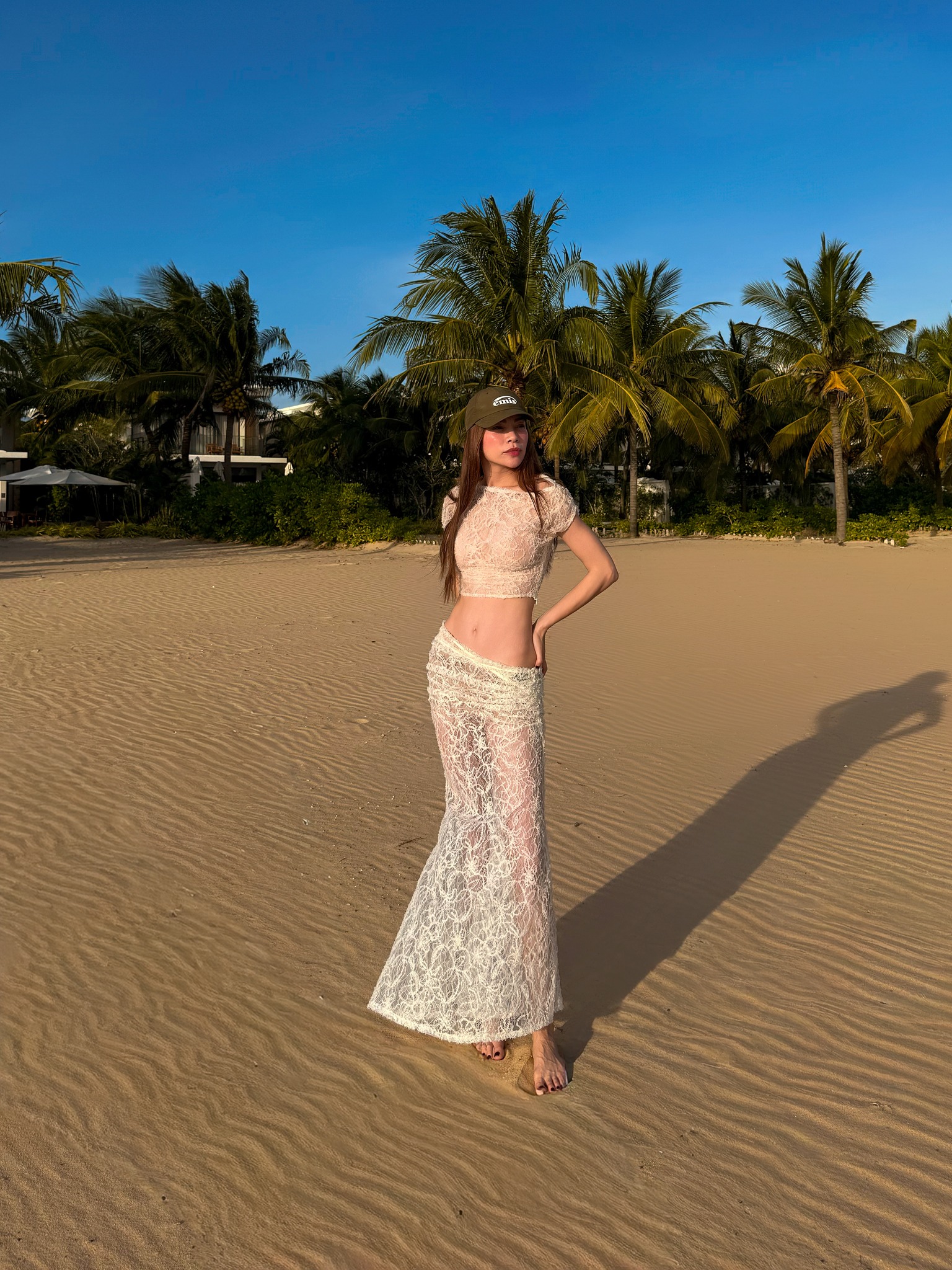 Hồ Ngọc H&agrave; đẹp "ph&aacute;t s&aacute;ng" tr&ecirc;n s&acirc;n khấu Miss Cosmo 2025, mẹ 3 con c&oacute; kiểu ăn ti&ecirc;u mỡ thế n&agrave;y c&ograve;n l&acirc;u mới chịu gi&agrave; chịu xấu!- Ảnh 3.