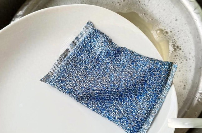 Rửa b&aacute;t kiểu n&agrave;y chẳng kh&aacute;c n&agrave;o "ăn thuốc độc": 4 th&oacute;i quen sai lầm m&agrave; rất nhiều gia đ&igrave;nh đang mắc phải- Ảnh 4.