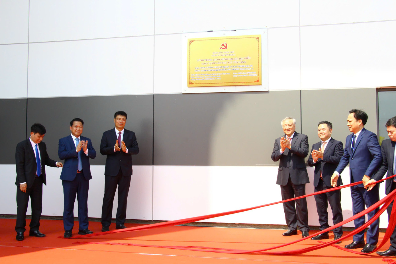 B&ecirc;n trong th&aacute;p kh&ocirc;ng lưu hơn 3.400 tỷ tại s&acirc;n bay Long Th&agrave;nh- Ảnh 1.