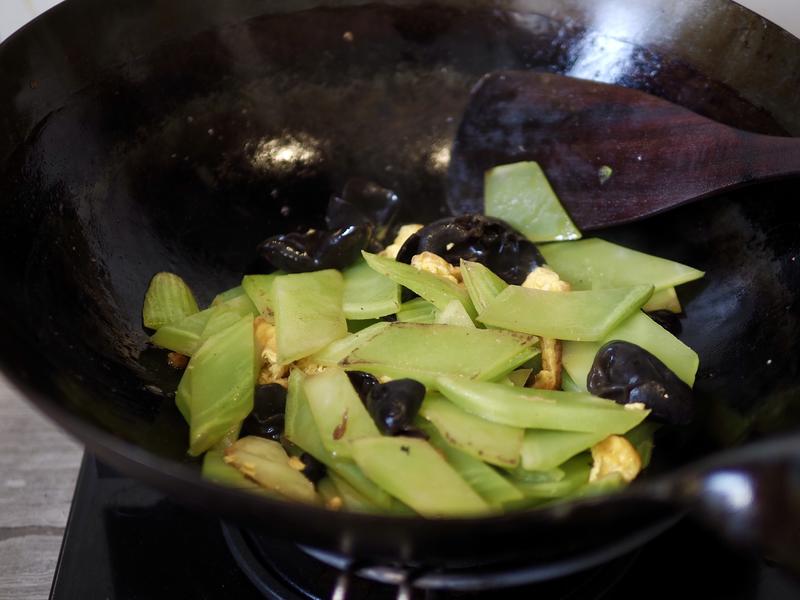 Bữa cơm nh&agrave; th&ecirc;m thịnh soạn v&agrave; ấm &aacute;p, ai cũng khen ngon miệng v&agrave; ho&agrave;n hảo khi c&oacute; 3 m&oacute;n ăn n&agrave;y- Ảnh 12.