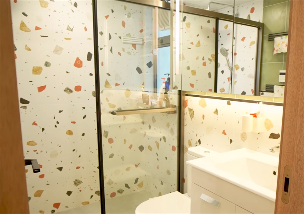 Gi&uacute;p việc sống c&ugrave;ng nh&agrave;, gia chủ chi 1,5 tỷ cải tạo căn hộ 52m&sup2;- Ảnh 10.